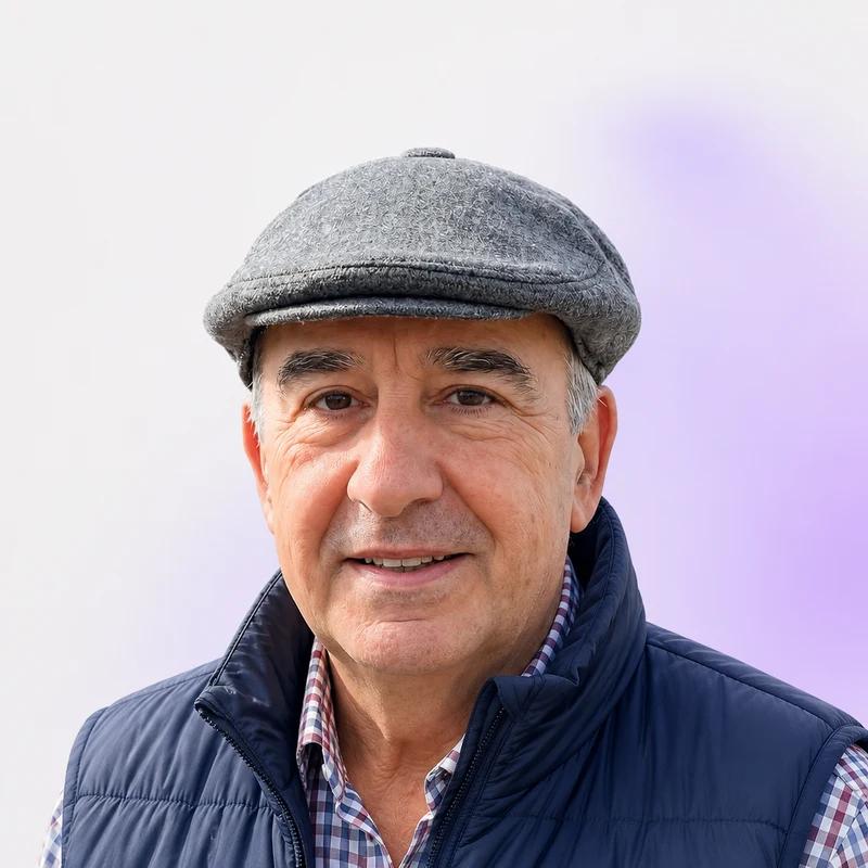 Retrato del psicólogo asesor clínico de VRET, colegiado en activo con más de 20 años de consulta privada.